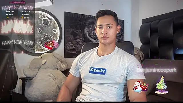 Snapshot of BenjaminCooperk chatting on January 7, 9:14 am BenjaminCooperk online show from January 7, 9:14 am