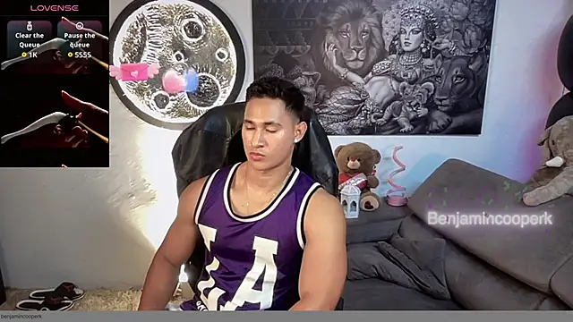 BenjaminCooperk online show from October 30, 7:44 pm