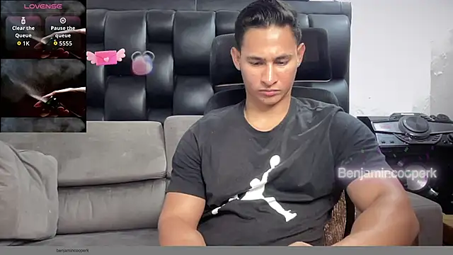 BenjaminCooperk online show from November 9, 11:42 pm