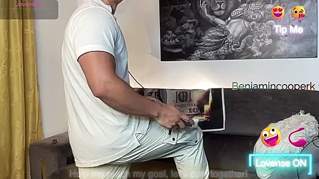 Snapshot of BenjaminCooperk chatting on February 15, 10:36 am BenjaminCooperk online show from February 15, 10:36 am