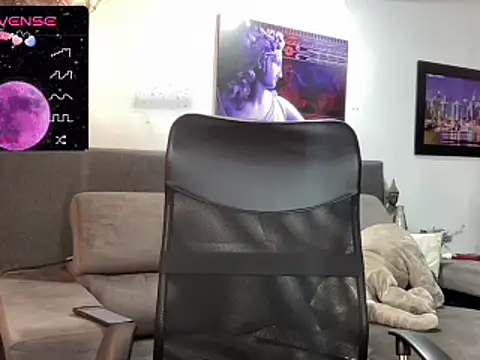 Snapshot of BenjaminCooperk chatting on March 6, 5:00 pm BenjaminCooperk online show from March 6, 5:00 pm