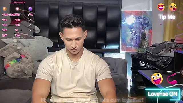 BenjaminCooperk online show from April 3, 12:28 am