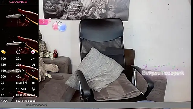 Snapshot of BenjaminCooperk chatting on September 15, 5:08 am BenjaminCooperk online show from September 15, 5:08 am