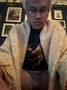 knobhead2020 online show from July 6, 5:25 am