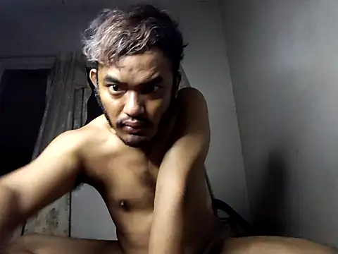 eizy2310 online show from December 9, 8:23 pm