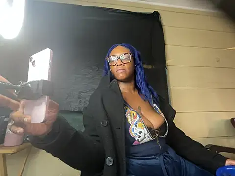AlexaTheSlut online show from December 19, 9:39 pm
