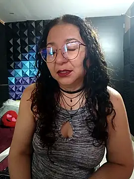 katifoxx online show from October 15, 3:20 pm