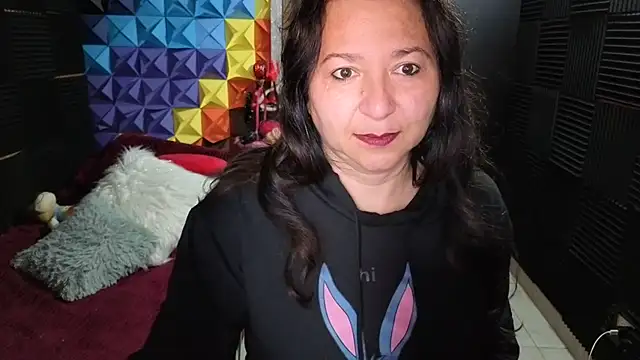 katifoxx online show from January 18, 8:34 pm