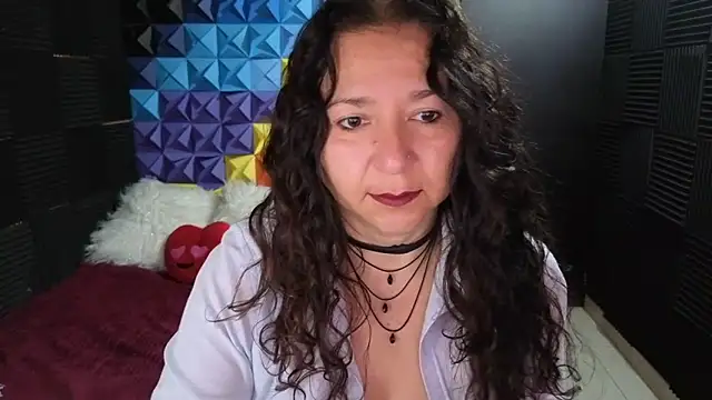 katifoxx online show from November 10, 4:12 pm