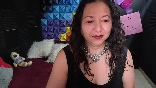 katifoxx online show from February 24, 3:24 pm