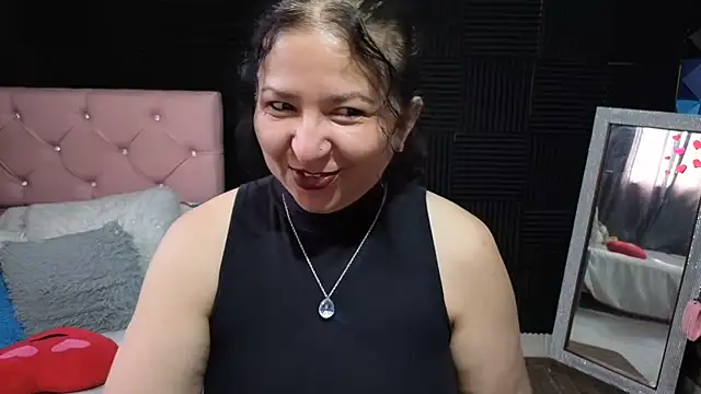 katifoxx online show from June 30, 3:23 pm