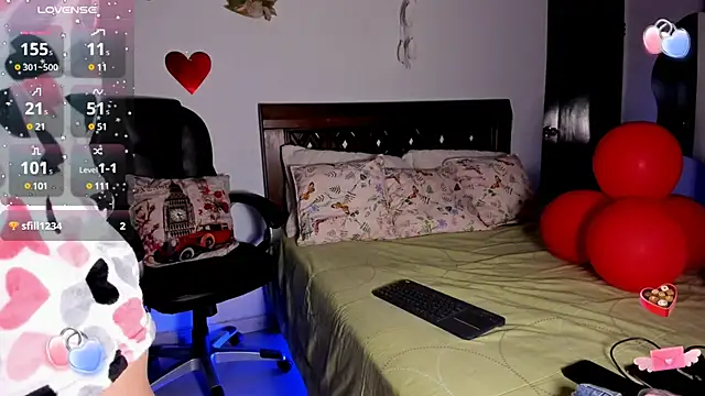 Snapshot of Ariella_tits chatting on February 17, 11:54 pm Ariella tits online show from February 17, 11:54 pm