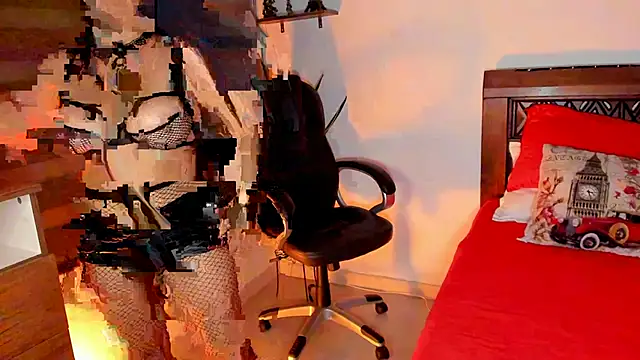 Ariella tits online show from February 27, 11:37 pm