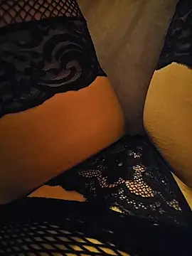 mywife2000 online show from March 23, 7:36 pm