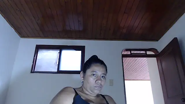 Snapshot of adrixxx38 chatting on July 17, 7:11 pm adrixxx38 online show from July 17, 7:11 pm