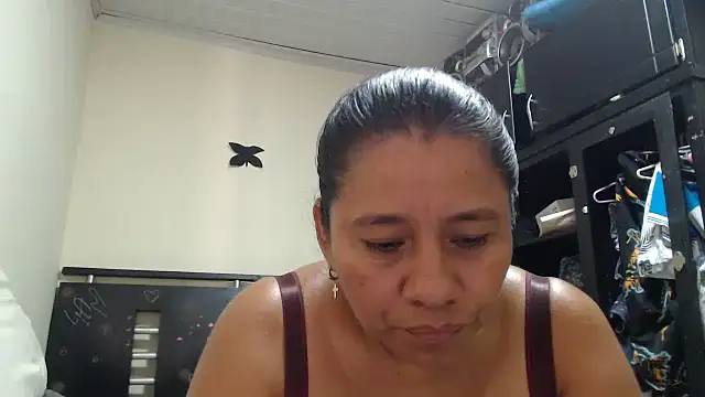 adrixxx38 online show from May 31, 6:09 pm