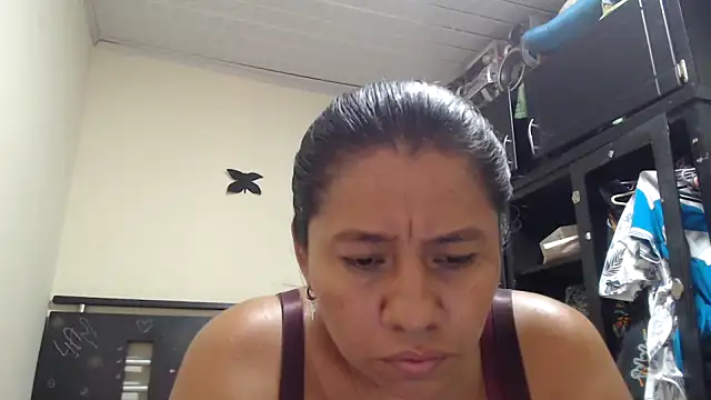 adrixxx38 online show from June 1, 4:17 pm