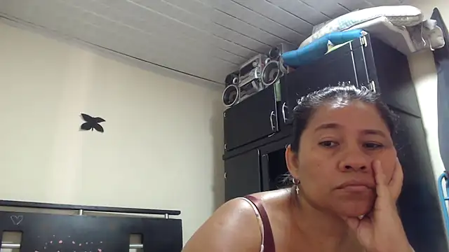 adrixxx38 online show from May 13, 4:47 pm