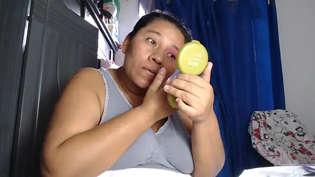 adrixxx38 online show from March 28, 10:44 pm