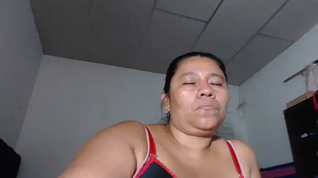 adrixxx38 online show from November 24, 2:06 pm