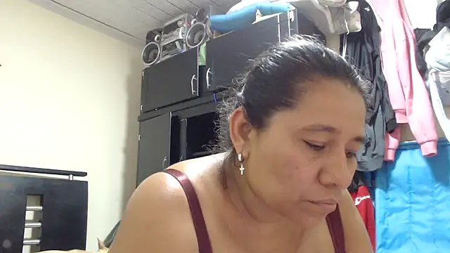 adrixxx38 online show from April 14, 8:14 pm