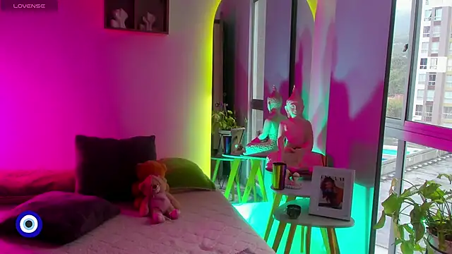 Angel Peach online show from March 18, 2:19 pm