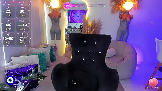 Snapshot of Angel_Peach chatting on June 9, 3:24 pm Angel Peach online show from June 9, 3:24 pm