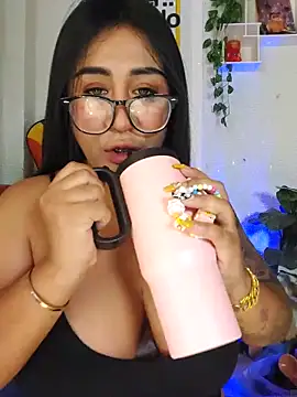 Snapshot of XXX_harna chatting on October 6, 5:52 am XXX harna online show from October 6, 5:52 am