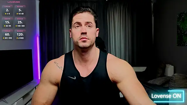 jasonblake19 online show from April 15, 6:19 am