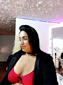 zullyxhot online show from October 1, 9:51 pm