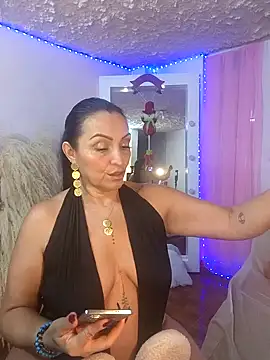 zullyxhot online show from November 21, 9:58 pm