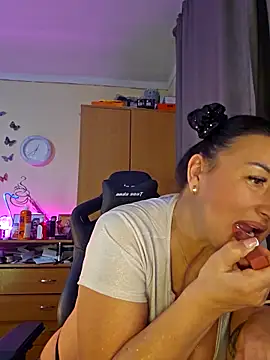 Hotangel75 online show from February 8, 4:05 pm