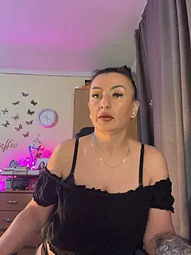 Hotangel75 online show from May 21, 4:32 am