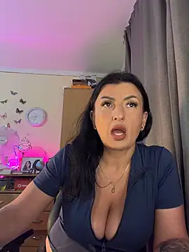 Snapshot of Hotangel75 chatting on July 4, 3:38 pm Hotangel75 online show from July 4, 3:38 pm