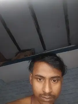 Snapshot of sujanmanda chatting on November 26, 4:12 am sujanmanda online show from November 26, 4:12 am