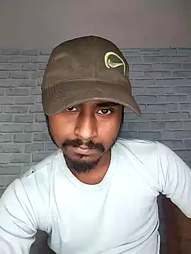 Snapshot of sujanmanda chatting on December 1, 7:30 pm sujanmanda online show from December 1, 7:30 pm
