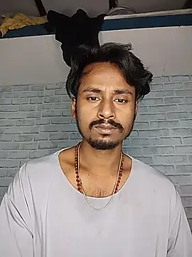 Snapshot of sujanmanda chatting on October 25, 1:01 pm sujanmanda online show from October 25, 1:01 pm