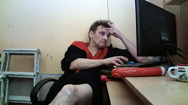 dundyFocus online show from April 7, 10:39 am