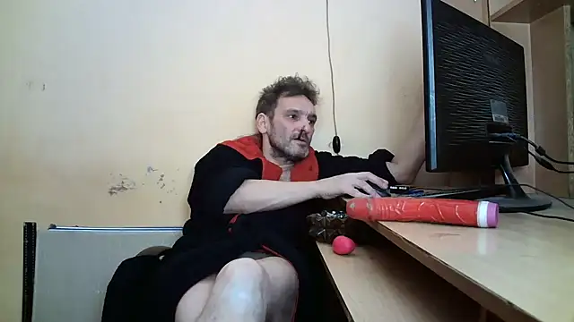 dundyFocus online show from March 6, 1:39 pm