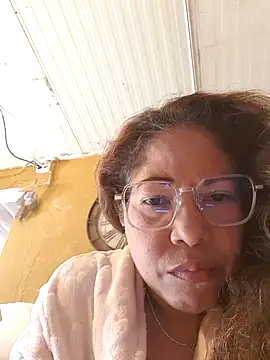 mila38 online show from May 18, 10:53 am