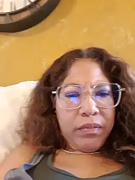 mila38 online show from May 24, 6:46 am
