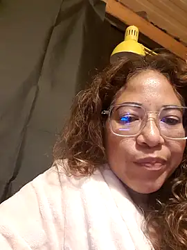 mila38 online show from May 21, 9:01 pm
