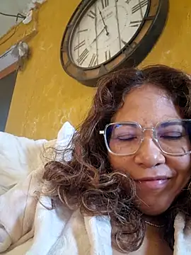 mila38 online show from May 10, 7:01 am