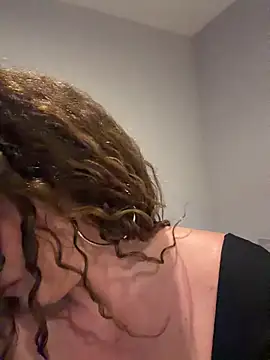 Clara-xoxo online show from March 27, 10:05 am