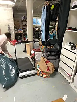 Snapshot of Clara-xoxo chatting on November 19, 3:12 pm Clara-xoxo online show from November 19, 3:12 pm