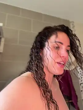 Clara-xoxo online show from March 7, 10:54 am