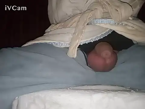 Snapshot of Bigdick666cm chatting on January 18, 2:58 am Bigdick666cm online show from January 18, 2:58 am