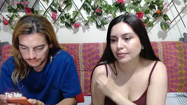 Snapshot of Jack_Emily1 chatting on November 21, 8:41 pm Jack Emily1 online show from November 21, 8:41 pm