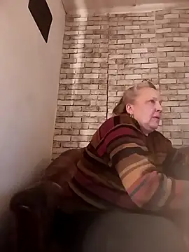 Snapshot of Cerd_Ayaz chatting on February 24, 3:35 pm Cerd Ayaz online show from February 24, 3:35 pm