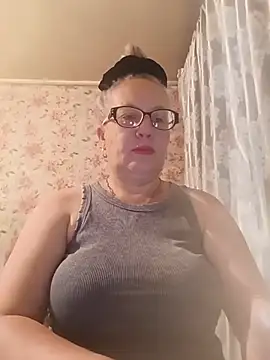 Snapshot of Cerd_Ayaz chatting on July 24, 1:01 am Cerd Ayaz online show from July 24, 1:01 am